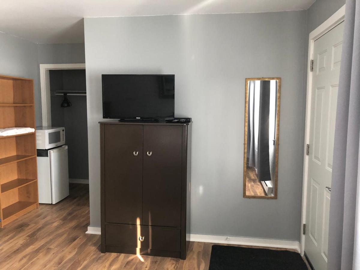Auberge Restwell Motel Berrys Mills Экстерьер фото